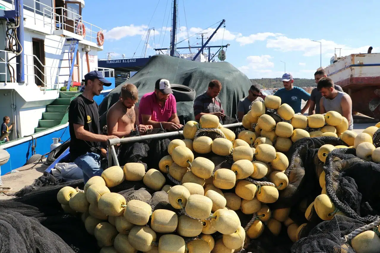 Balıkçılar av sezonuna hamsi odaklı hazırlıklarla hazırlanıyor, müsilaj sorunu yok!