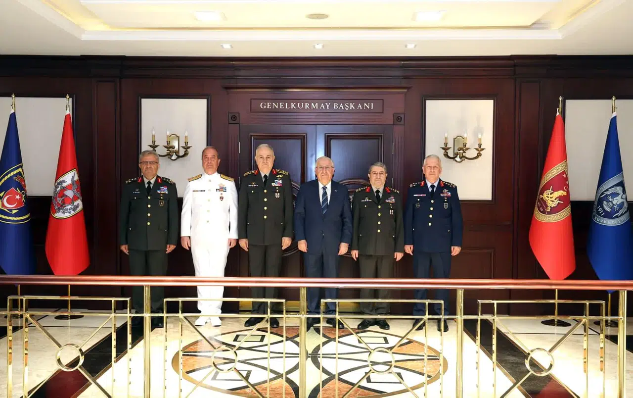 Genelkurmay Başkanlığı'nda Yeni Dönem Başlıyor: Devir Teslim Töreni Gerçekleşti!
