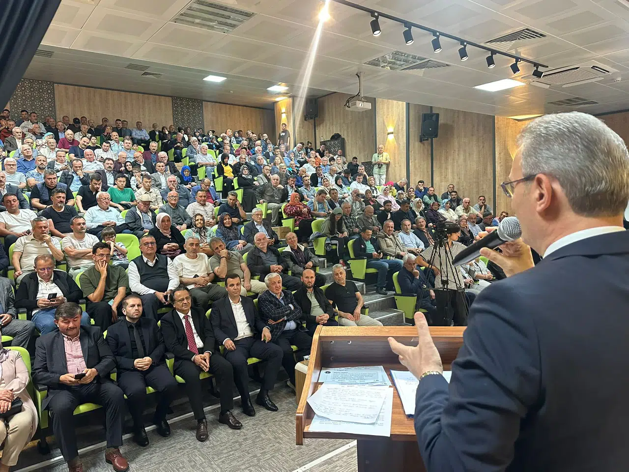 Şalpazarı'nda Prof. Dr. Mehmet Okuyan'la "Kur’an ve Müslüman" Konferansı Düzenlendi