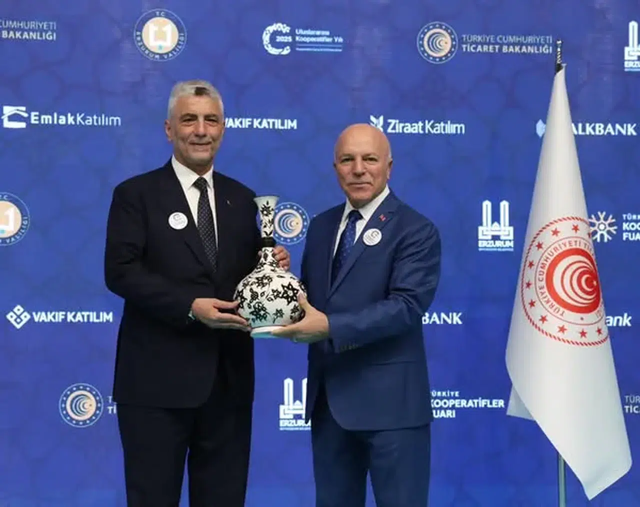 Türkiye Kooperatifler Fuarı Erzurum'da yoğun ilgiyle gerçekleşti, kooperatifçilik güçlendi!