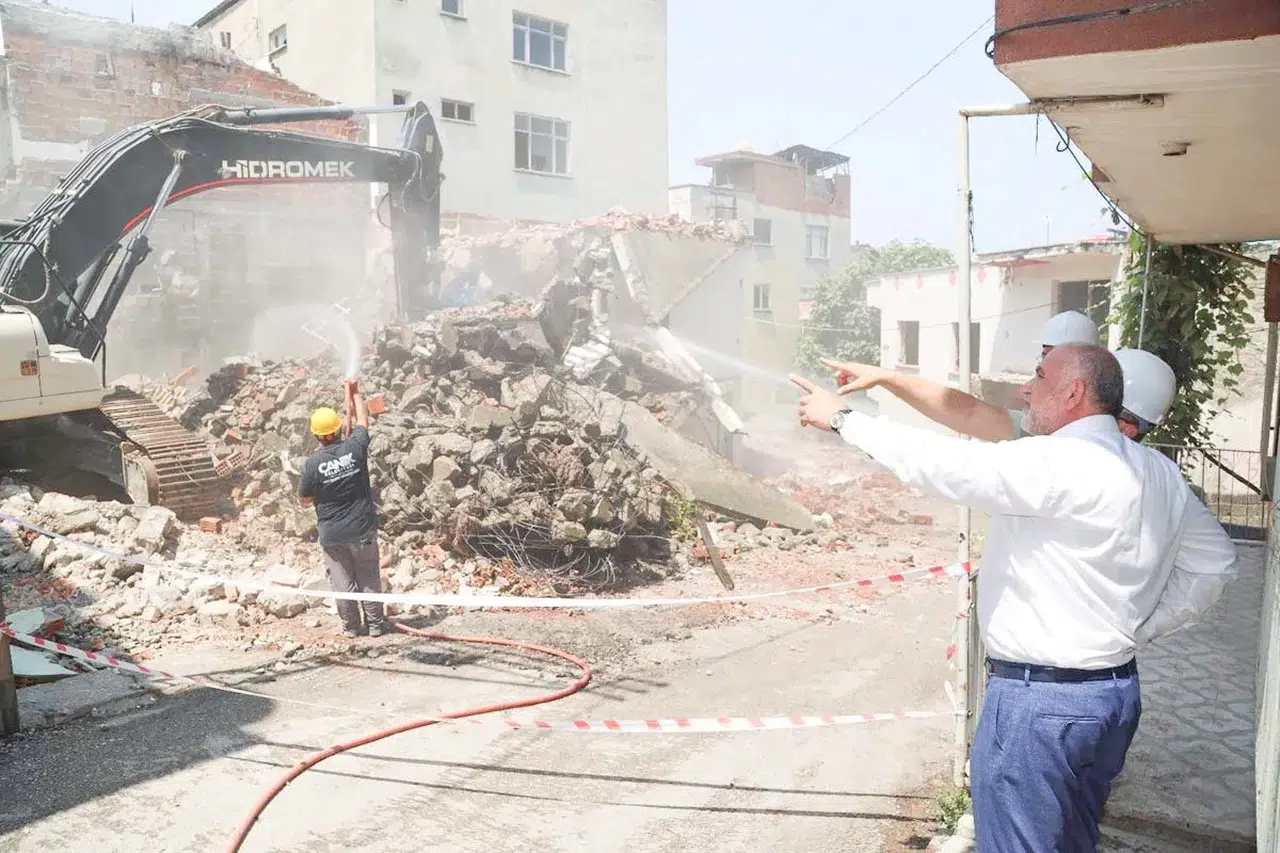 Canik'te Güvenli Gelecek İçin 741 Depreme Dayanıksız Bina Yıkılacak!