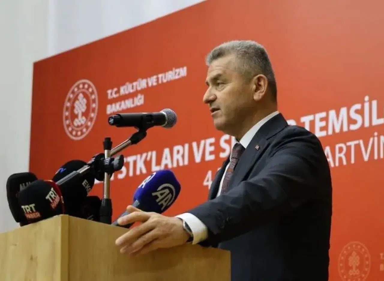 Artvin'de Turizm İçin Güç Birliği: Bakan Ersoy Destek Veriyor!