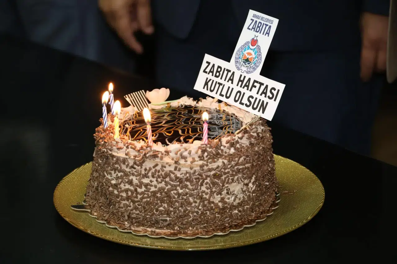 Arhavi Belediyesi Zabıta Haftası'nı coşkuyla kutladı, hizmetlerin önemi vurgulandı