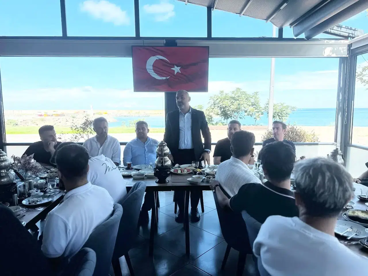 Arsinspor yeni sezon için kahvaltıda bir araya geldi, motivasyonu artırdı!