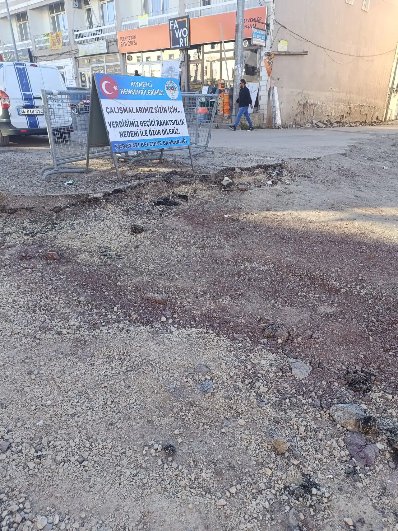 Karayazı'da Prestij Caddesi projesinde altyapı çalışmaları tamamlandı, modern yaşam başlıyor!