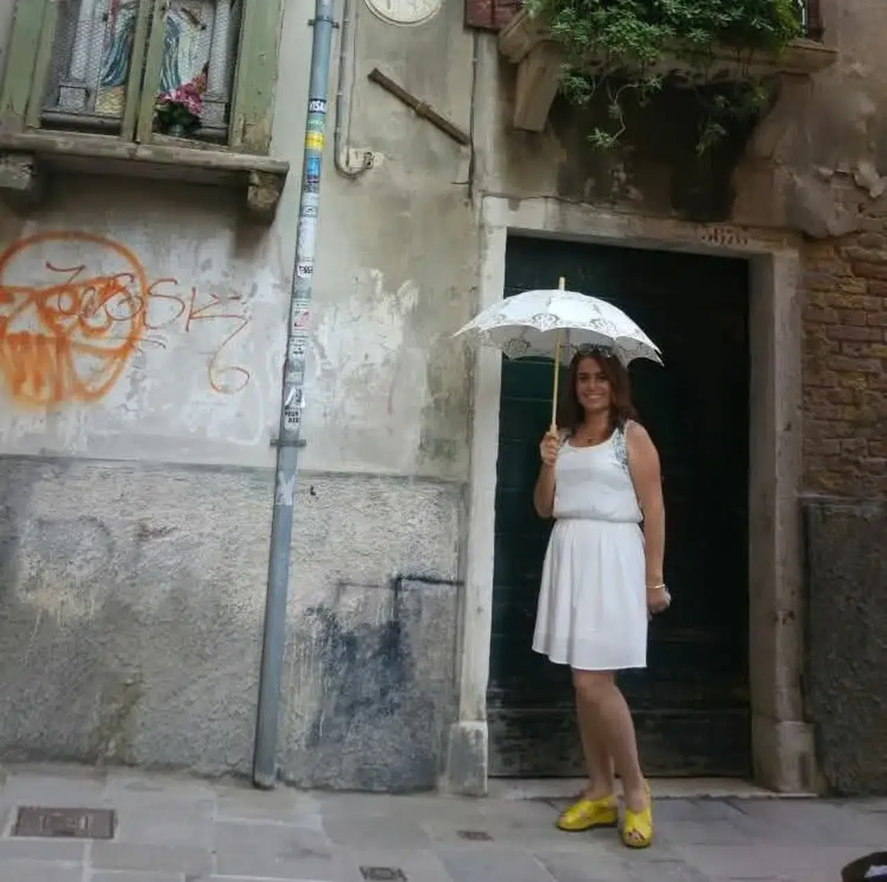 Ankara'da kayınpeder, boşanma aşamasındaki gelinini çocuk delante bıçaklayarak öldürdü