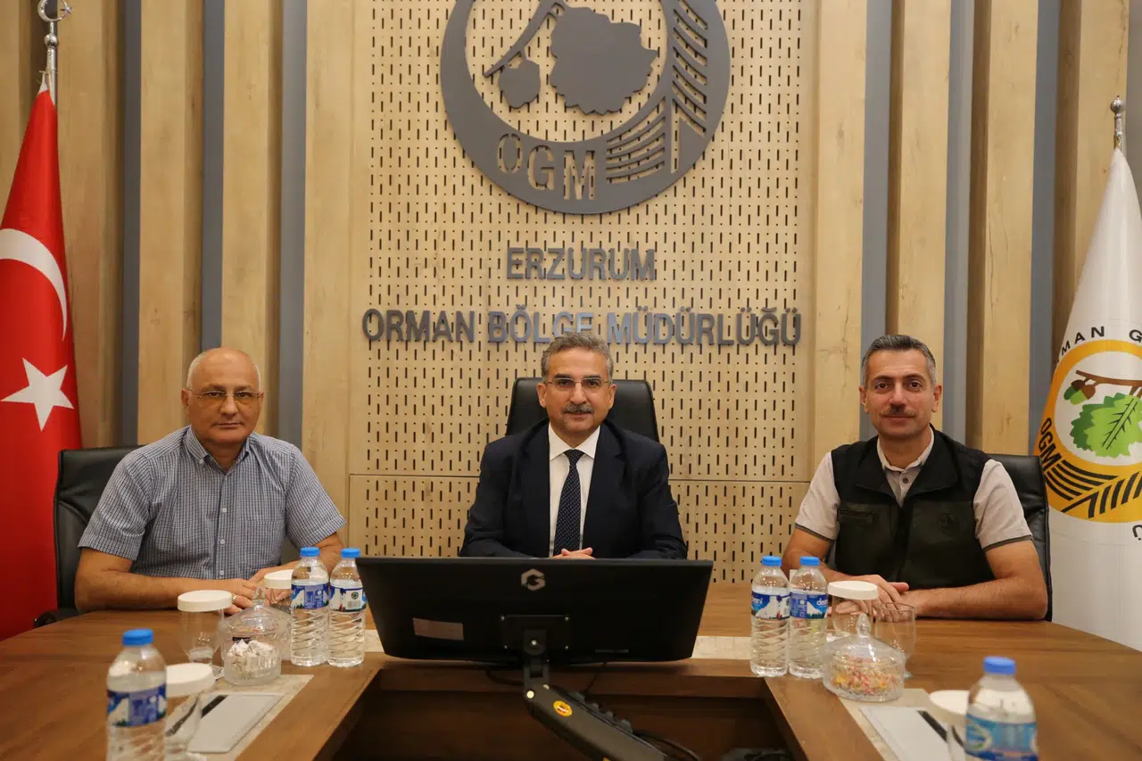 Çetiner, Erzurum Orman Bölge Müdürlüğü'nü ziyaret ederek ormancılık hedeflerini değerlendirdi