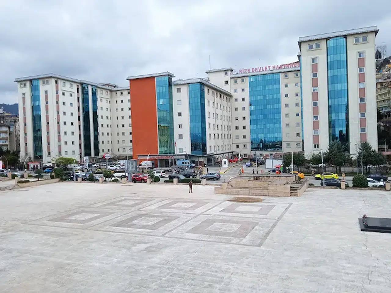 Rize Devlet Hastanesi Acil Servisi’ne Yeni Pratisyen Hekimler Göreve Başladı
