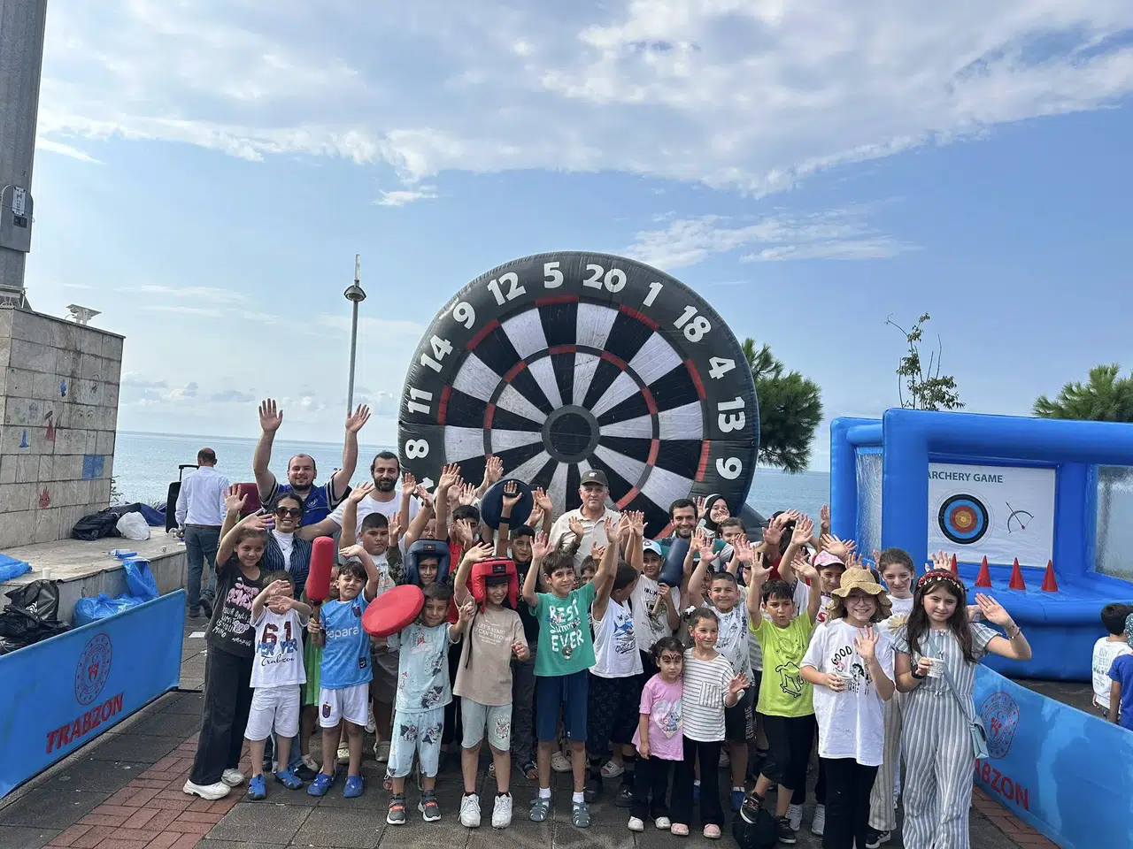 Of Gençlik Merkezi'nde Neşeli Şenlik Atmosferi!