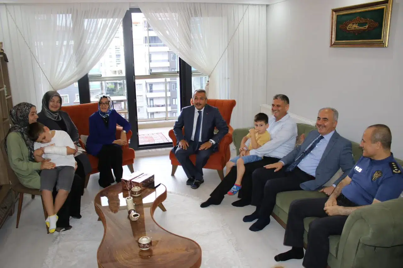 Rize Belediye Başkanı Metin'den gazilere anlamlı ziyaret ve şükran ifadeleri