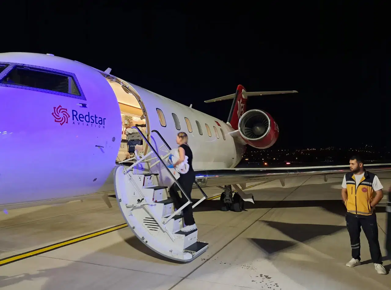 Tokat'ta doğuştan kalp rahatsızlığı olan bebek, ambulans uçakla Ankara'ya sevk edildi