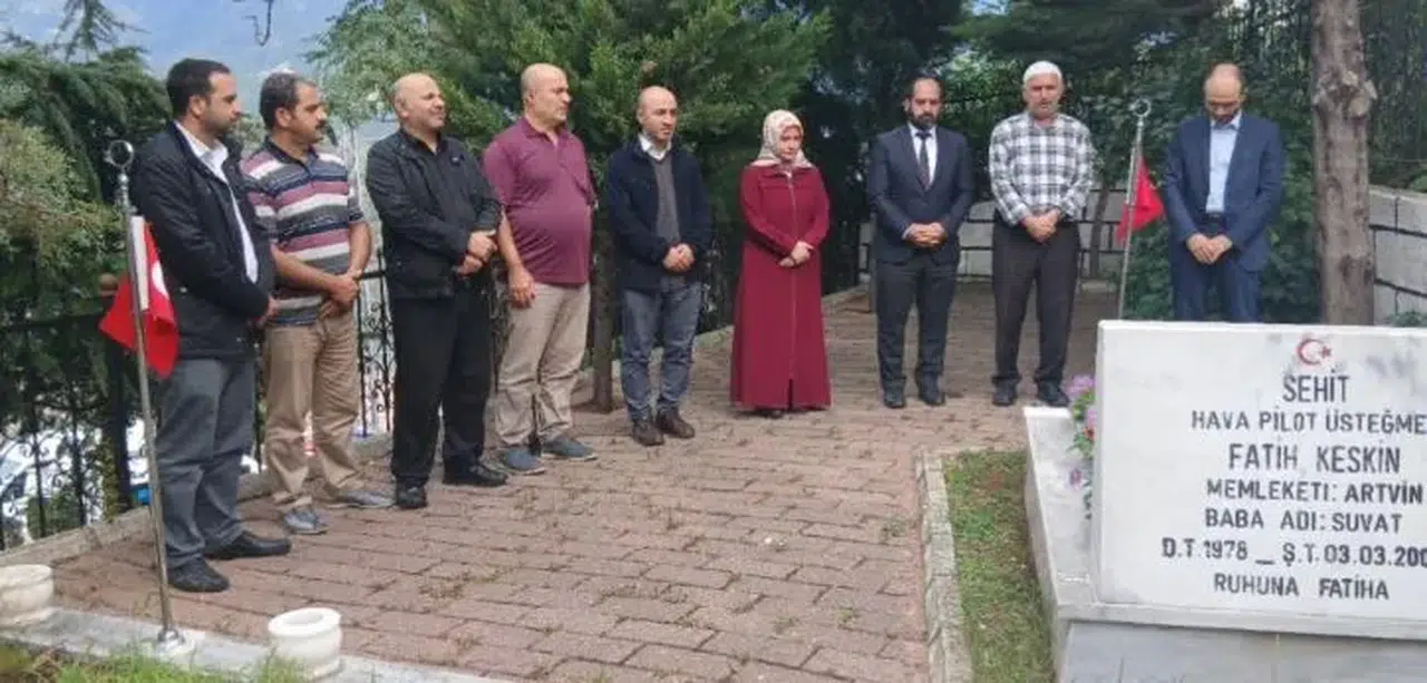 Artvin'de Gaziler Günü'nde şehitler anıldı, vatan sevgisi vurgulandı