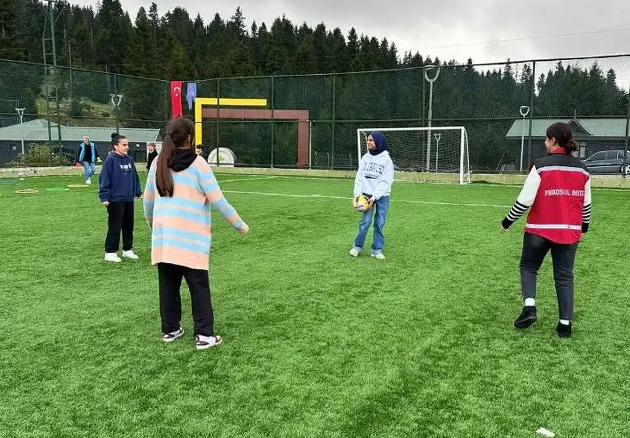 Trabzon'da Dijital Detoks Kampı ile Teknoloji Bağımlılığına Karşı Doğayla Yenilenme Fırsatı