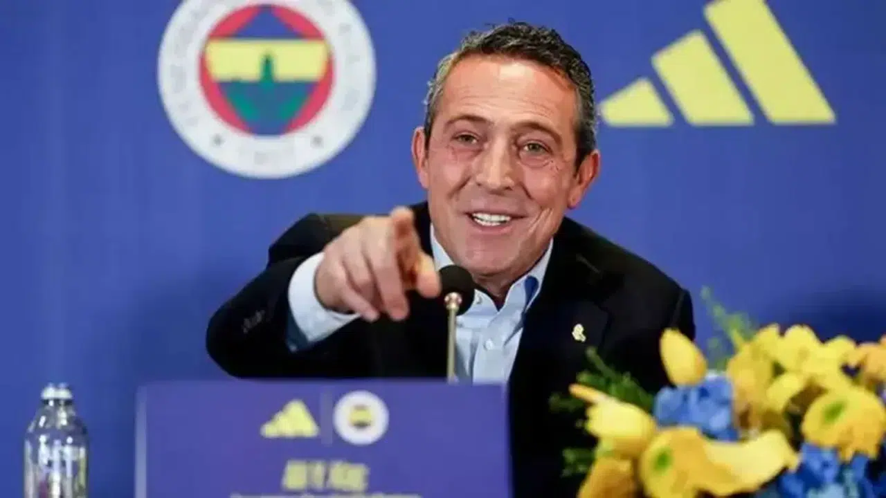 Fenerbahçe'nin Yeni Teknik Direktörü Belli Oldu! Detaylar İçin Anlaşma Sağlandı...