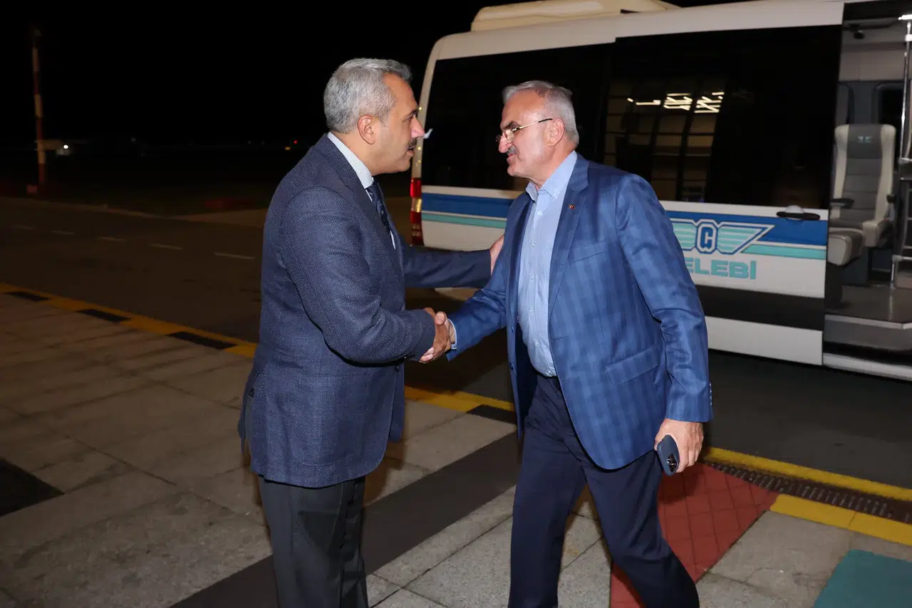 Karaloğlu'nun Rize Ziyareti: Yerel Projeler ve Halkla İstişare Toplantıları Yapıldı