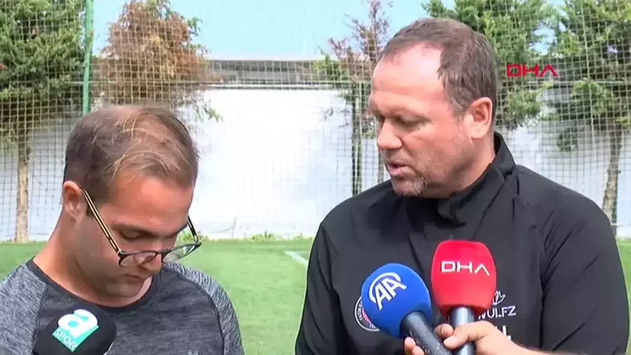 Karagümrük Trabzonspor Maçı Hazırlıklarını Sürdürürken Licka'dan Önemli Açıklamalar