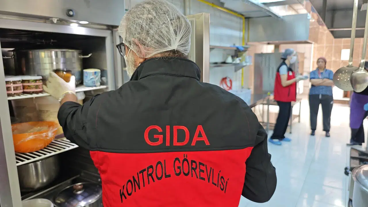 Niğde'de Okul Kantinlerine Sıkı Gıda Denetimi Başladı