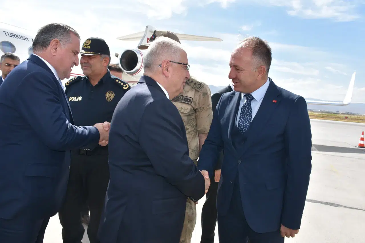 Bakan Güler ve Bak Erzurum'da, proje değerlendirmeleri için Bayburt'u ziyaret edecekler