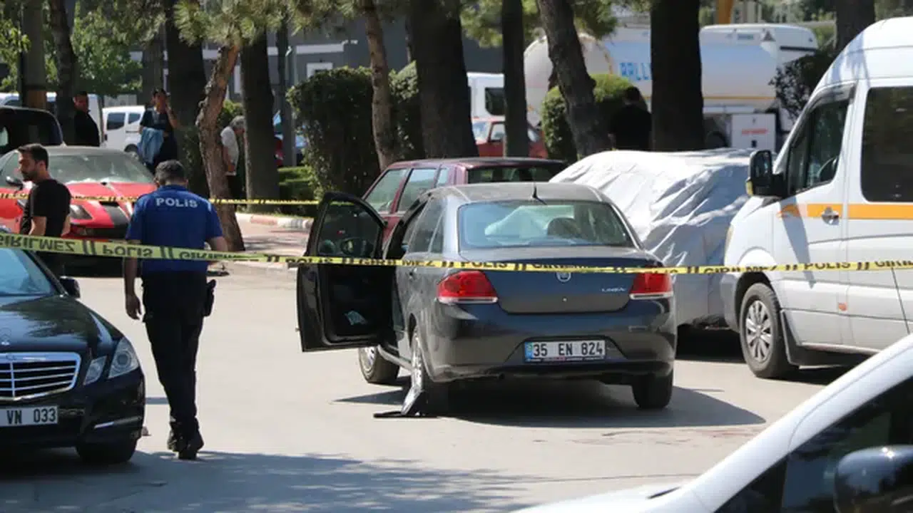 Boşandığı eşini ve ailesini vuran zanlı, 2 aylık hamile kardeşini de kaybetti