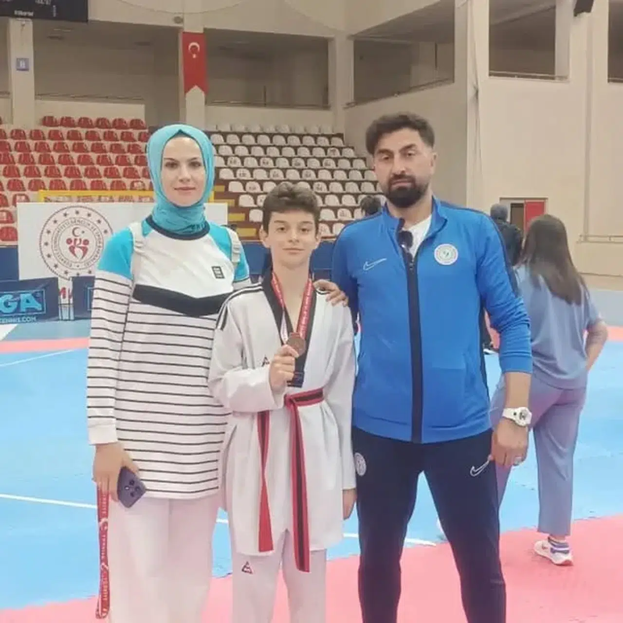 Rizeli genç sporcular Avrupa Şampiyonası seçmelerine katılma hakkı kazandı!