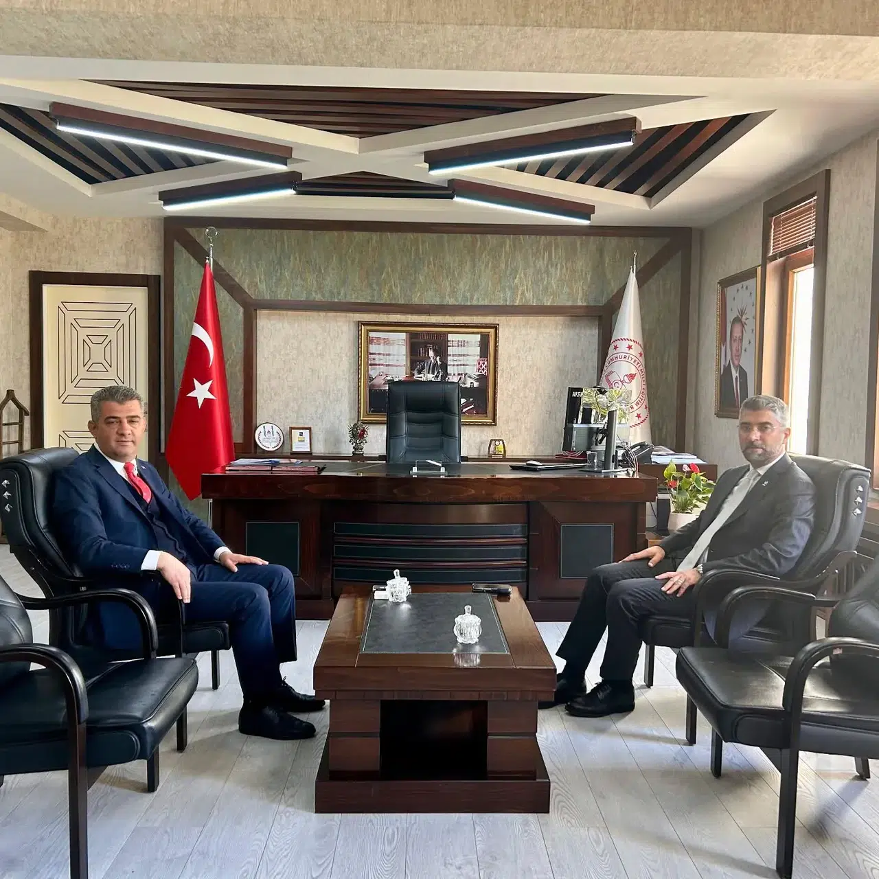 AK Parti Erzurum, Süleyman Ekici'ye eğitimde başarı diledi ve destek sözü verdi