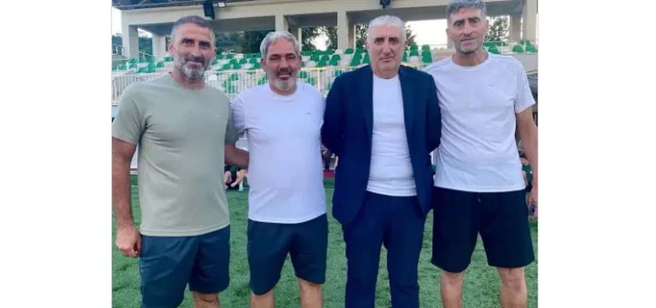 Fındıklıspor Başkanı Ahmet Akçelik’ten Takıma Moral Ziyareti