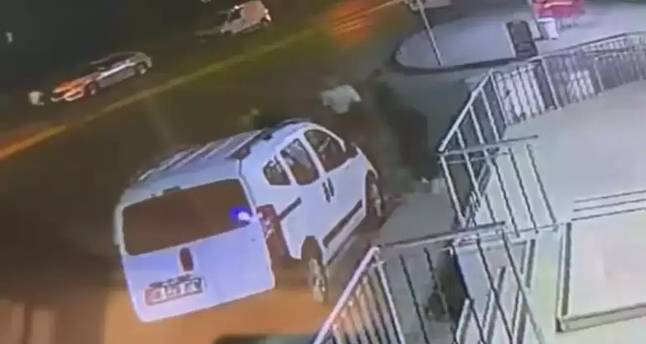 Darıca'da sosyal medya tartışması bıçaklı kavgaya dönüşüp bir kişi yaralandı