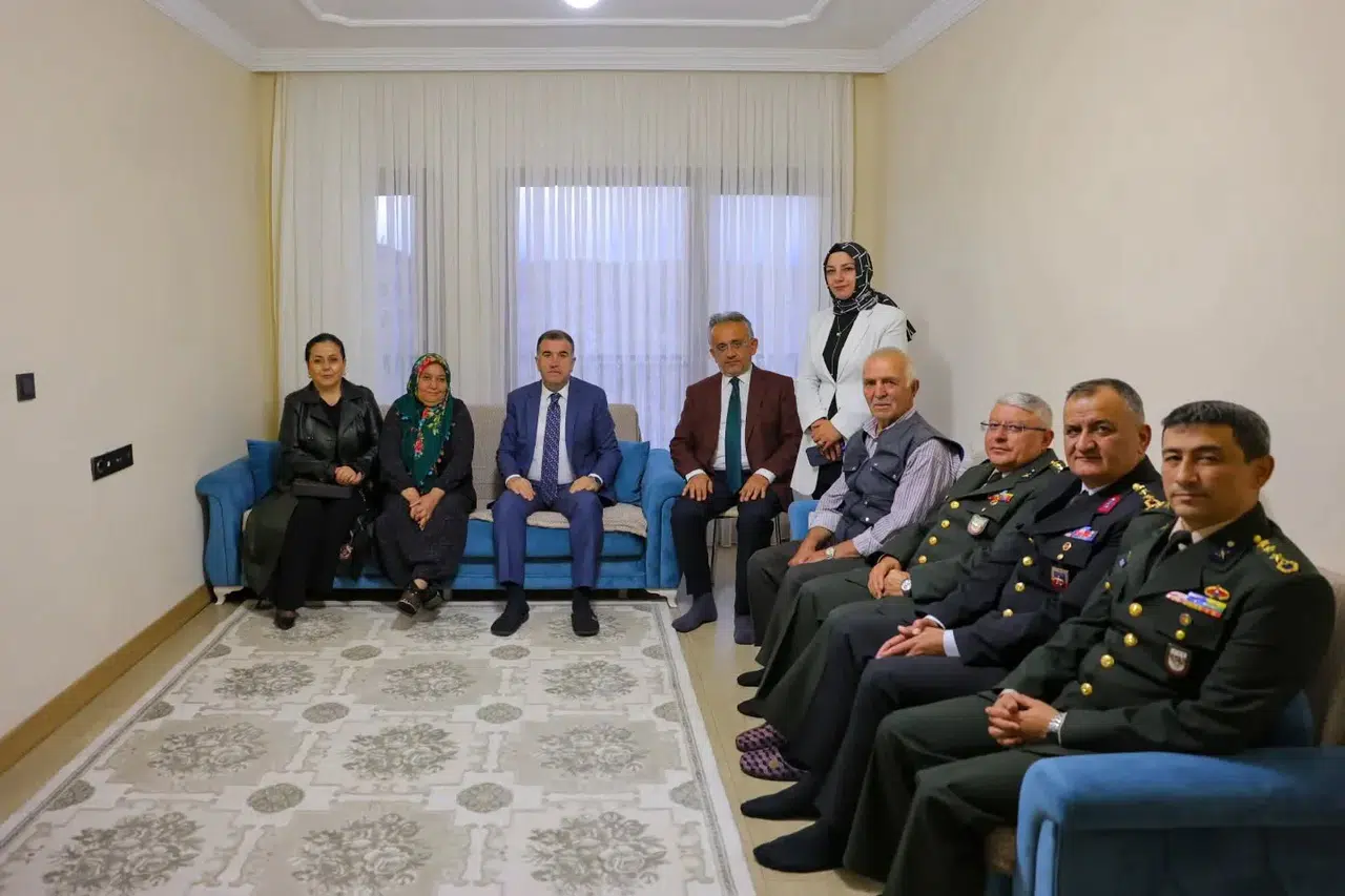 Bayburt'ta Gaziler Günü'nde Vali Eldivan'dan anlamlı ziyaretler & anmalar