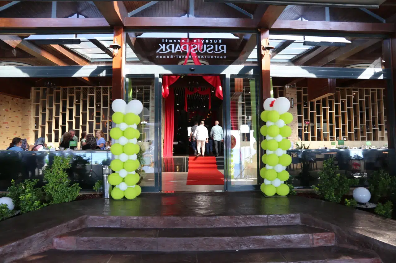 Kemalpaşa'da açılan RisusPark Otel, Artvin turizmine yeni bir soluk getiriyor!