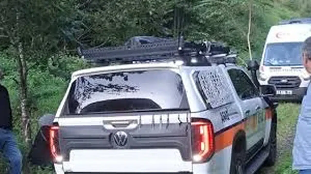 Çay yüklemek isterken yüksek gerilim hattında elektrik akımına kapılan Hasan Bilgin hayatını kaybetti