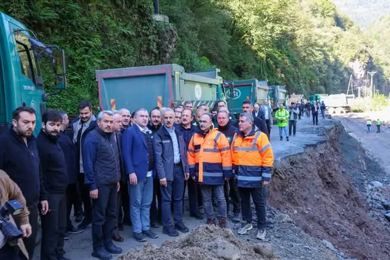 Rize'de Sel Sonrası İyileştirme Çalışmaları Hızla Devam Ediyor