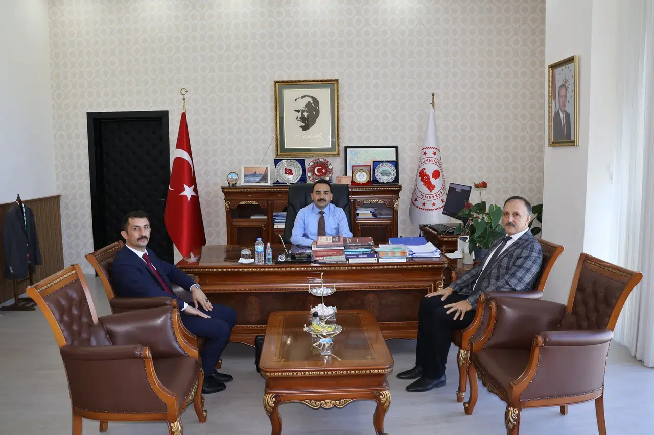 Murgul'da Eğitim Kalitesi İçin Önemli Ziyaret ve Proje Değerlendirmesi Yapıldı