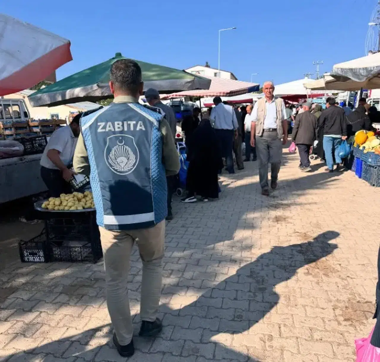 Demirözü Belediyesi Zabıta Ekiplerinden Pazar Denetimi