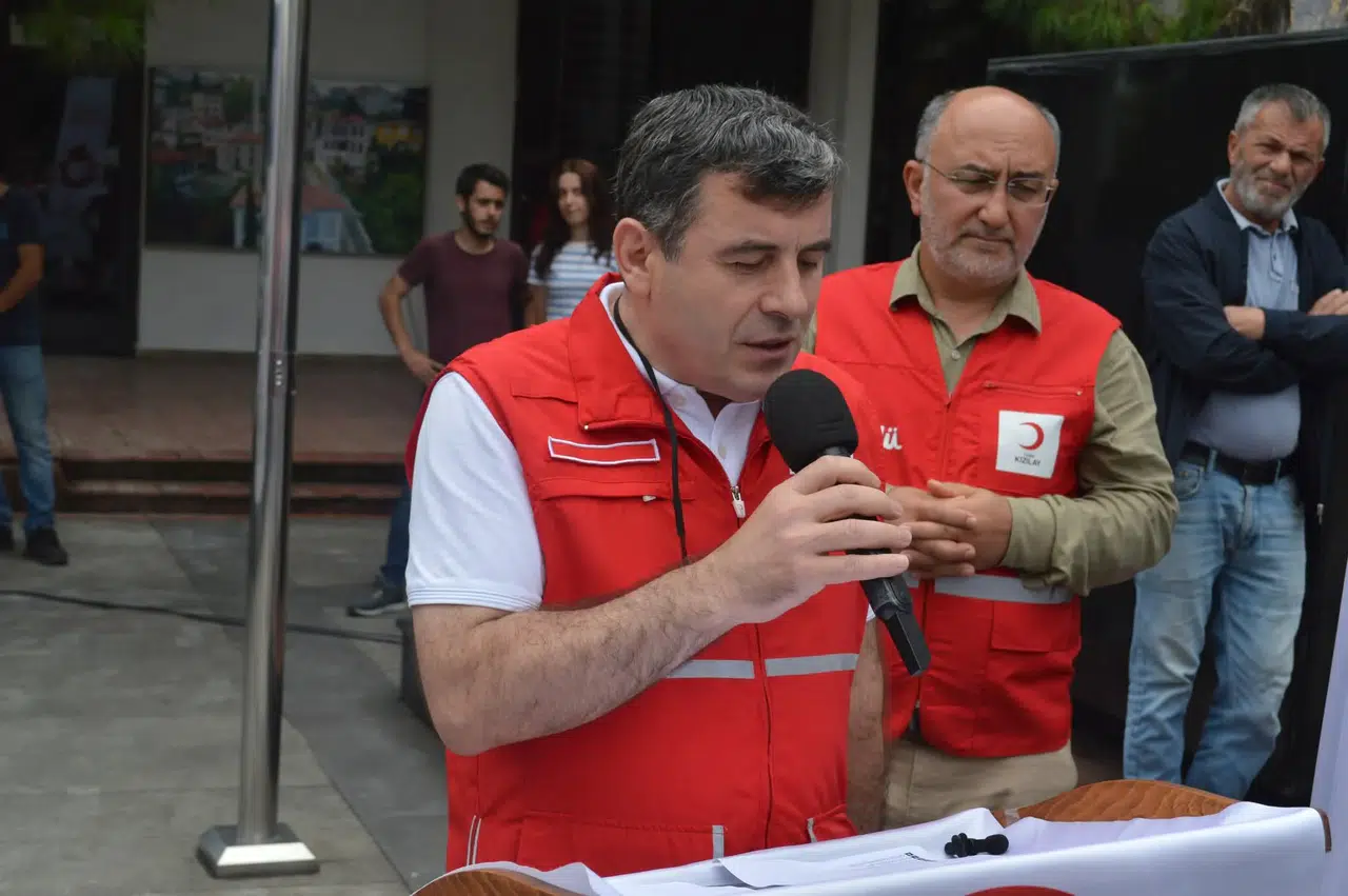 Akçaabat'ta Kızılay’ın kan bağışı kampanyası yoğun ilgiyle gerçekleştirildi
