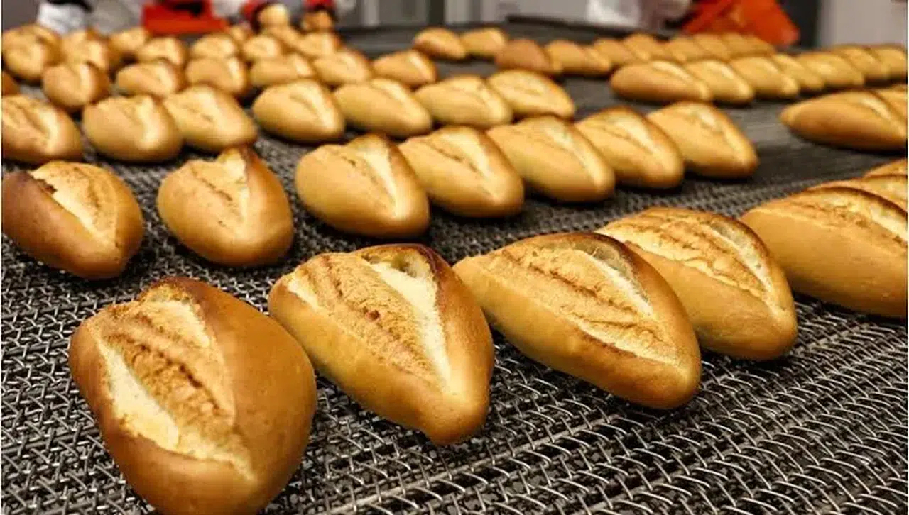 Rize'de ekmek fiyatı düştü, gramajı ise azaldı!