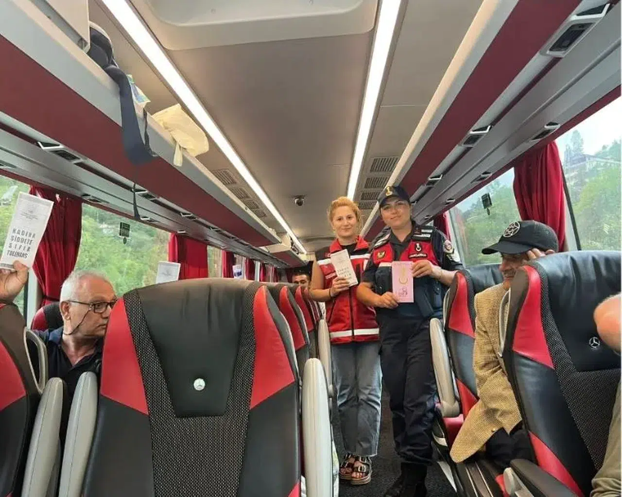 Artvin'de Kadına Yönelik Şiddete Karşı Bilinçlendirme Faaliyetleri Devam Ediyor