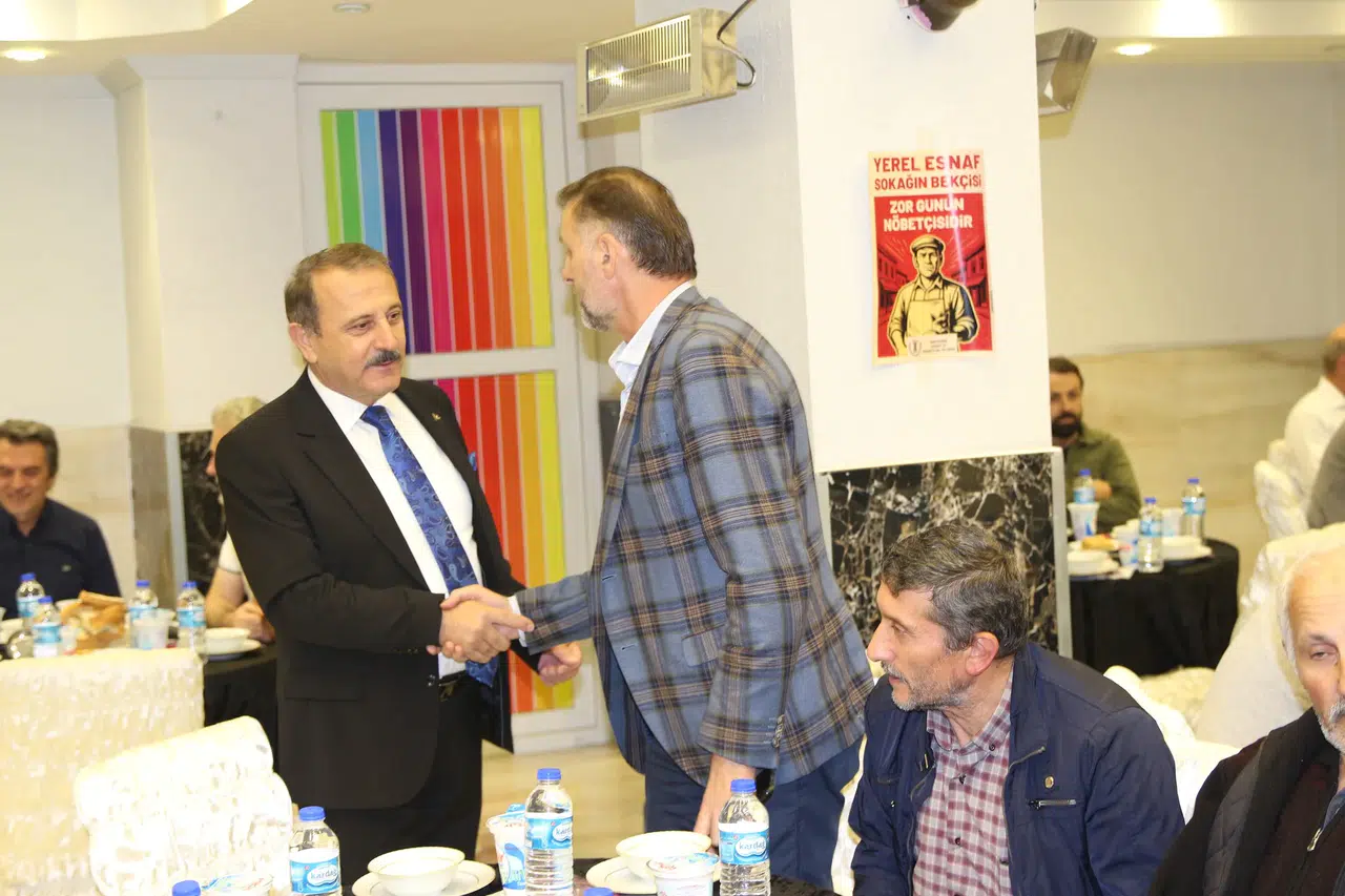 Vakfıkebir'de Ahilik Haftası'nda esnaf ve halk buluşarak dayanışma ve kardeşliği kutladı