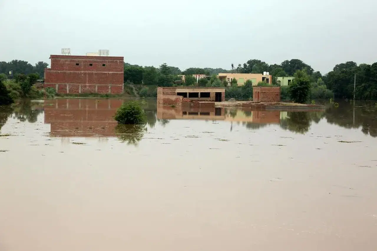 Pakistan'da Muson Yağmurları 1002 Can Aldı, En Büyük Afet Uyarısı Yapıldı