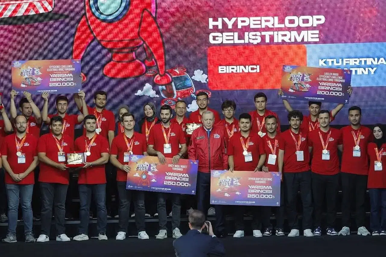 KTÜ Fırtına Creatiny Takımı, Hyperloop yarışmasında birinci olarak Türkiye'yi gururlandırdı