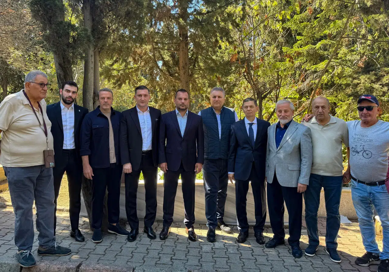 Efsane Başkan Ekinci, vefatının birinci yılında kabri başında anıldı