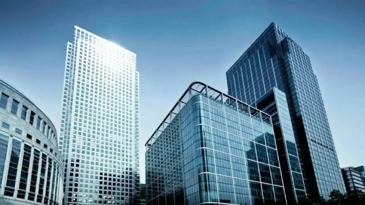 Ekonomik Kriz Zincirleme Etki Yaratıyor: 3 Şehirde 3 Büyük Şirket Faaliyetine Son Verdi