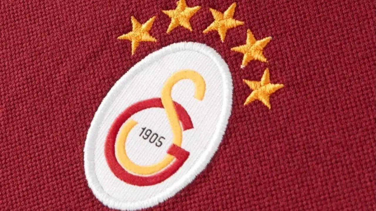 Galatasaray Efsanesi'nden Okan Buruk'a Alevli Eleştiriler!