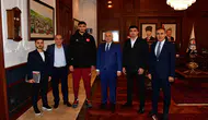Vali Yıldırım, Milli Sporcuları Makamında Kabul Etti