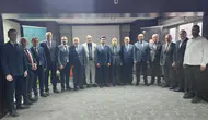 Osman Akyürek, Artvin Ticaret Borsası'nın başkanlığına yeniden seçildi!