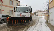 Bayburt Belediyesi Ekipleri Karla Mücadelede Aralıksız Çalışıyor