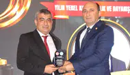 Dr. Ekrem Aslan’a Yerel Katılımcılık ödülü