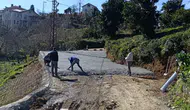 Pazar Belediyesi’nden Yukarı Soğuksu ve Gazi Mahallesi’nde Beton Yol Çalışması