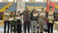 Fındıklı’da Satranç Gururu: Muammer Çiçekoğlu Ortaokulu Bölge Üçüncüsü Oldu