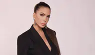 Tuğba Özerk Yaz İçin Hazırlıklarını Tamamladı: Yeni Şarkısı Serseri Serseri ile Dijital Dünyada Fırtına Estirecek!