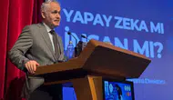 Recep Tayyip Erdoğan Üniversitesinde Yapay Zekâ mı, İnsan mı? Konferansı Düzenlendi